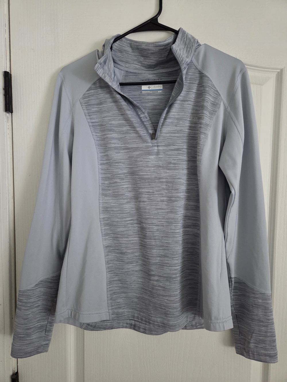Columbia Quarter Zip Pullover